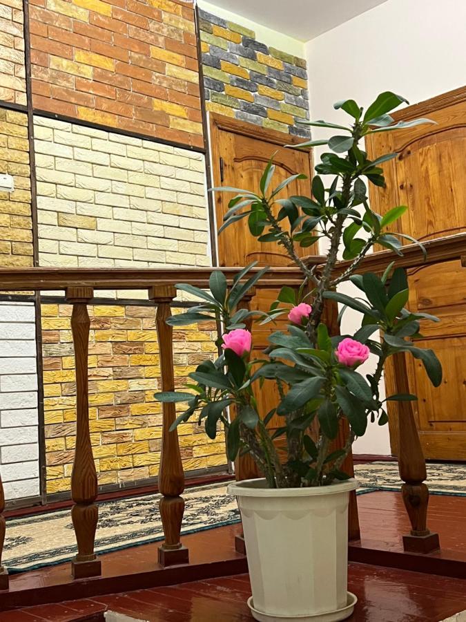 Hostel Edem Bishkek Tokoldosh Exterior foto